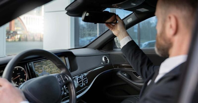 Novo Sancti Petri: Seville Airport Transfers - Pickup and Meet-and-Greet