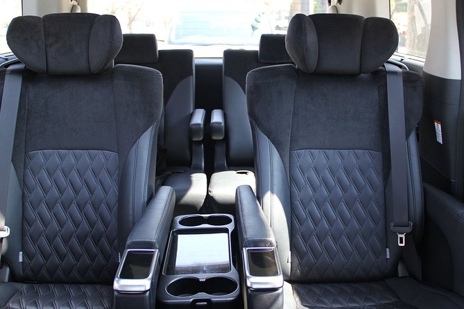 NRT Airport To/From Downtown Karuizawa (7-Seater) - Payment and Reservation Options