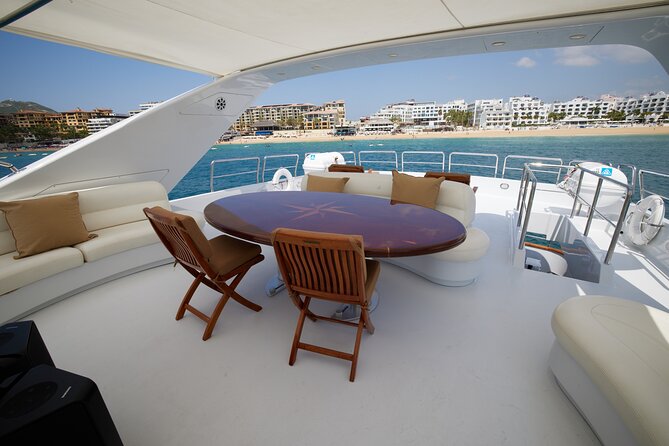 Number Juan 100ft Yacht Azimut Rental - Yacht Specifications