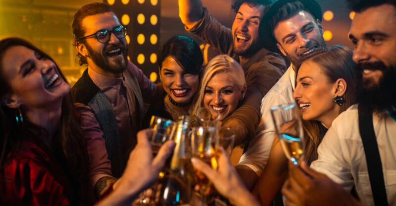 Nuremberg: Bar and Club Tour With Free Shots and Free Entry - Key Points
