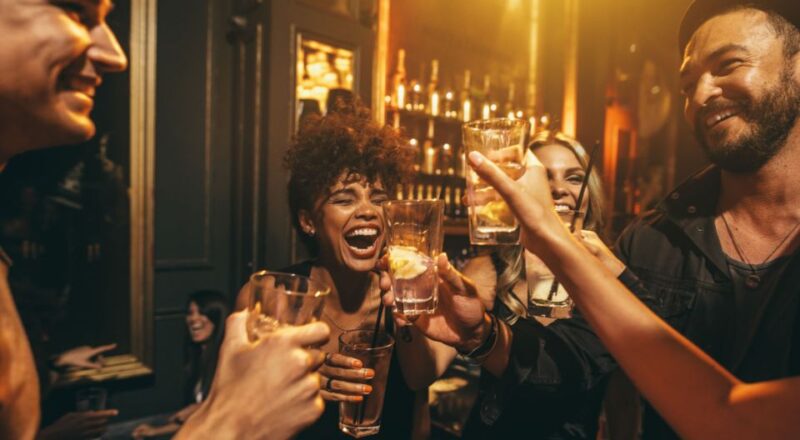 Nuremberg: Bar and Club Tour With Free Shots and Free Entry - Tour Itinerary