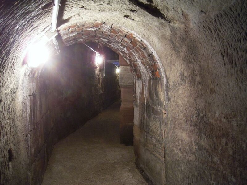 Nuremberg: City Walls Guided Tour - Booking and Cancellation