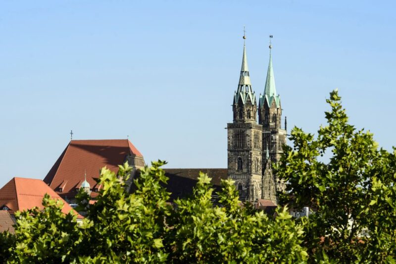 Nuremberg: Interactive Mobile Audio Guide With 2 Food Stops - Key Points