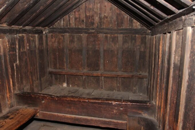 Nuremberg: Medieval Dungeons Guided Tour - Prisoner Experiences and Judgement