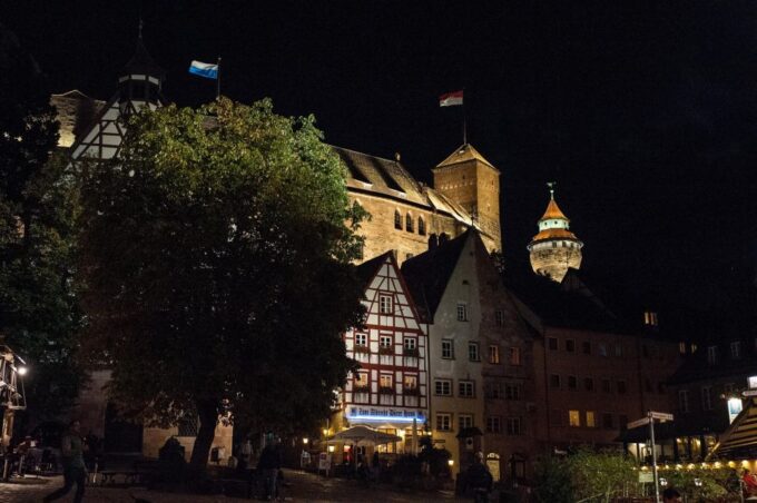 Nuremberg: Private Guided Tour of the Old Town in German - Frequently Asked Questions