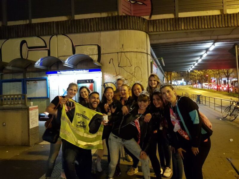 Nuremberg: Private Pub Crawl Tour - Group Suitability