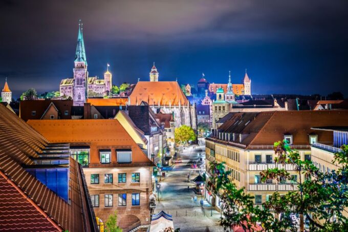 Nuremberg:Self-Guided Highlights Scavenger Hunt & Tour - Group Suitability