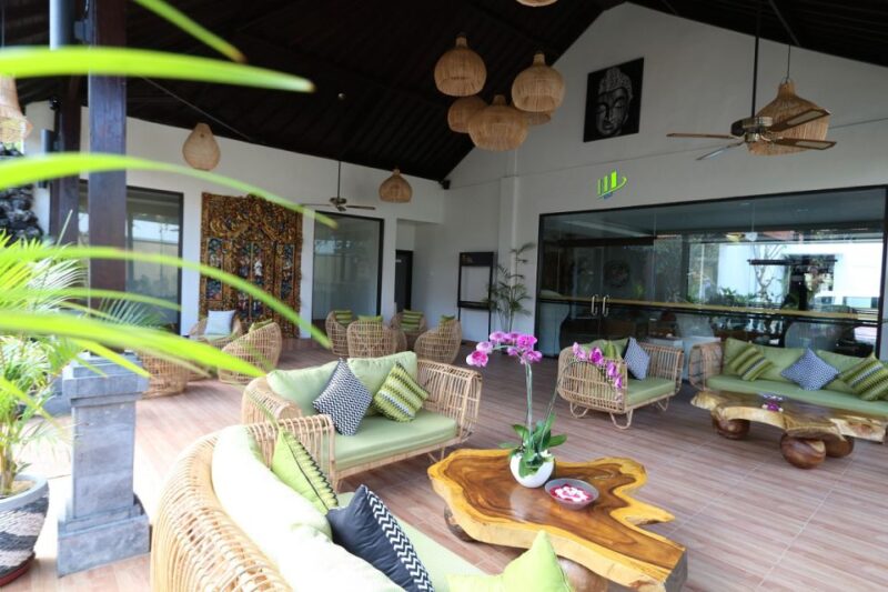 Nusa Dua: Luxury Balinese Massage With Hotel Transfers - Spa Ambiance and Amenities