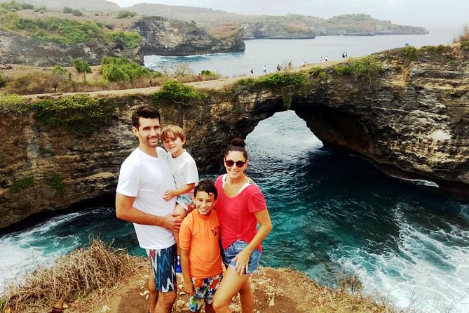 Nusa Penida 4 Spot Snorkeling With Manta and Island Tour - Key Points