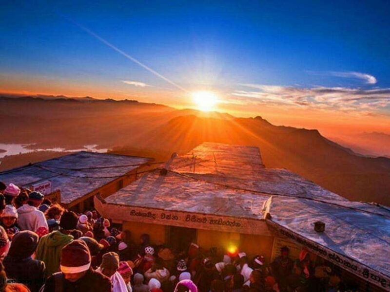 Nuwara Eliya to Summit Bliss: Adams Peak Overnight Hike - Key Points