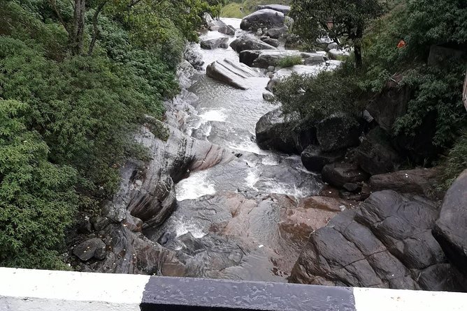 Nuwara Eliya Tour - Lakes, Waterfalls, and Landscapes