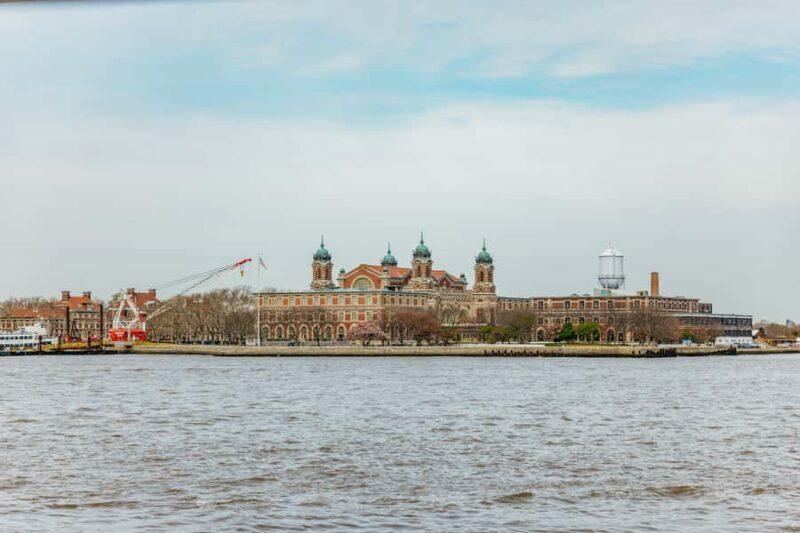 NYC: 2.5-Hour Best of NY Cruise with Skip-The-Box-Office - Pricing and Value