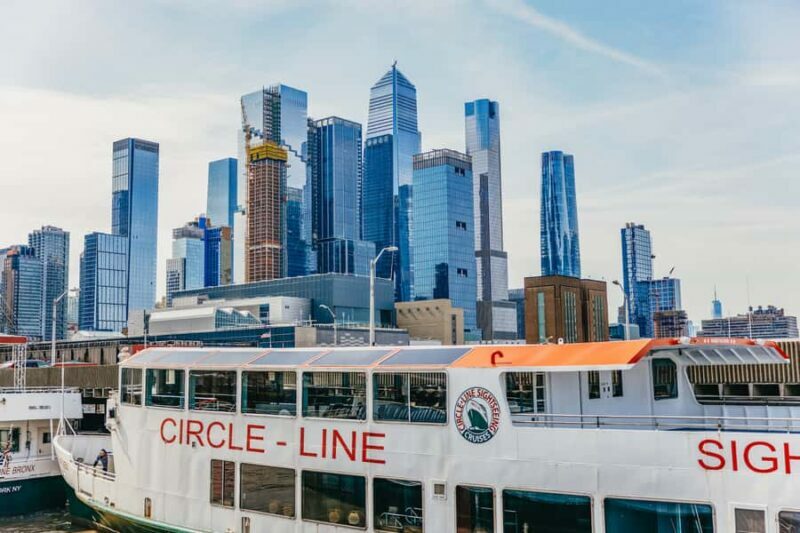 NYC: 2.5-Hour Best of NY Cruise with Skip-The-Box-Office - Who Will Love This Cruise?
