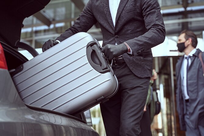 NYC Airports All Inclusive Private Departure Transfer JFK LGA EWR - Exclusive Private Experience