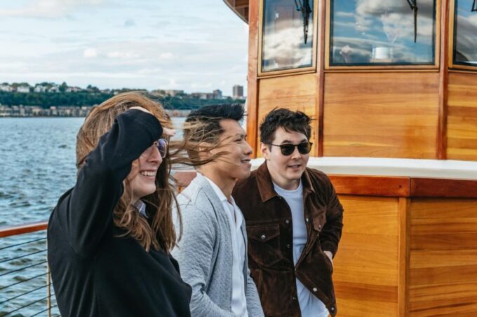 NYC: Around Manhattan Official NYC Architecture Cruise - Frequently Asked Questions