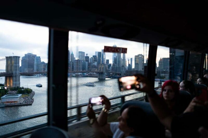 NYC at Night: 3-Hour Luxury Bus Tour of Top Highlights - Why This Tour Stands Out