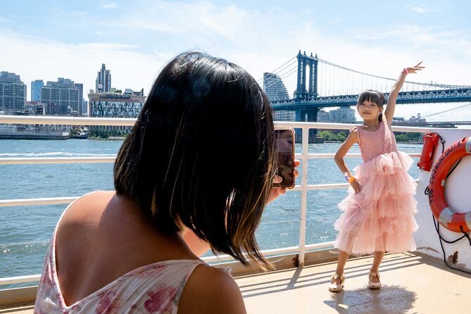 NYC Bottomless Brunch Cruise With Iconic Views - Accessibility and Participation