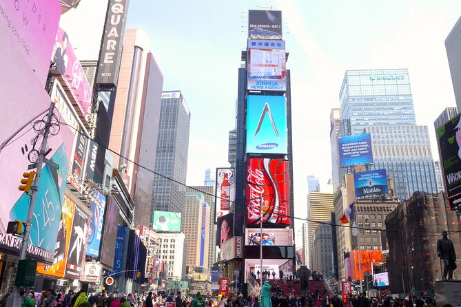 NYC: Broadway Behind The Scenes Including Studio Visit - Exploring the Energy of Times Square