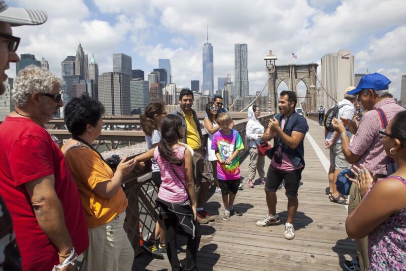 NYC: Brooklyn Bridge and Dumbo District Walking Tour - Tour Inclusions