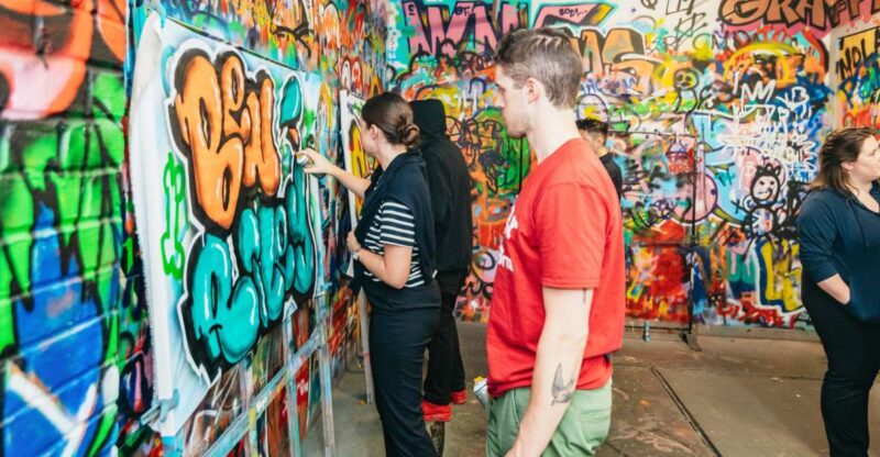 Nyc: Brooklyn Graffiti Workshop With Local Artist - Included in the Workshop