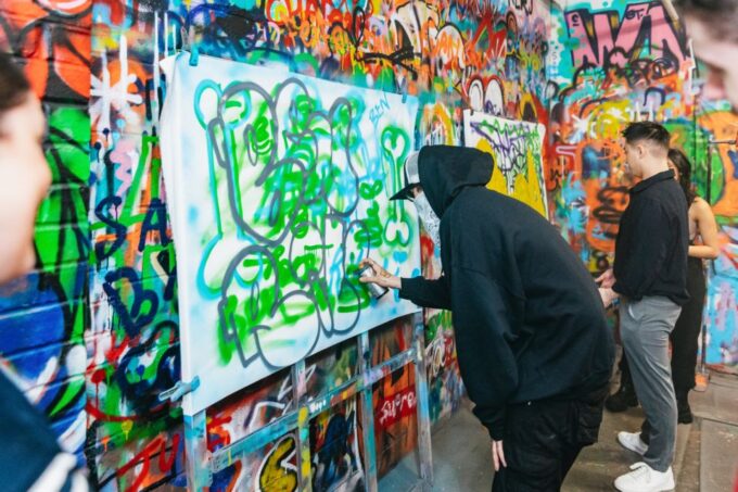 Nyc: Brooklyn Graffiti Workshop With Local Artist - Graffiti Art Instruction