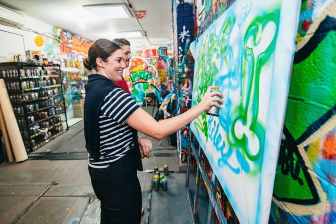 Nyc: Brooklyn Graffiti Workshop With Local Artist - Personalized Canvas Creation