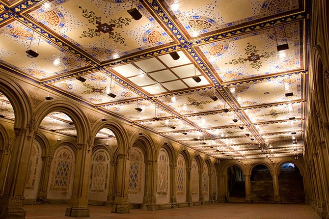 NYC Central Park Night Time Photography Tour - Professional Photographer Guidance