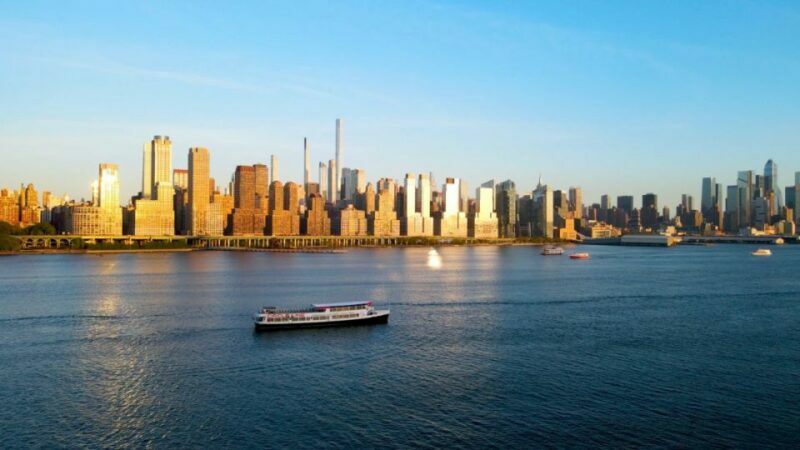 NYC: Circle Line 2h Harbor Lights Cruise Skip-The-Box-Office - Authentic Insights from Reviews