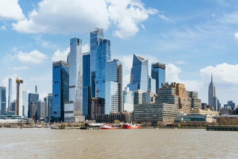 NYC: Circle Line Landmarks Cruise Skip-The-Box-Office - Key Points