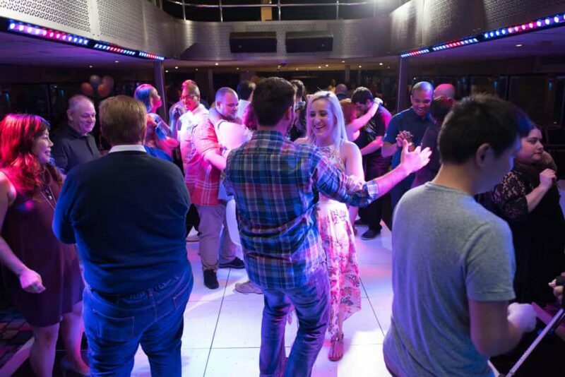 NYC: City Cruises Brunch, Lunch, or Dinner Buffet Cruise - Who Will Love This Experience?