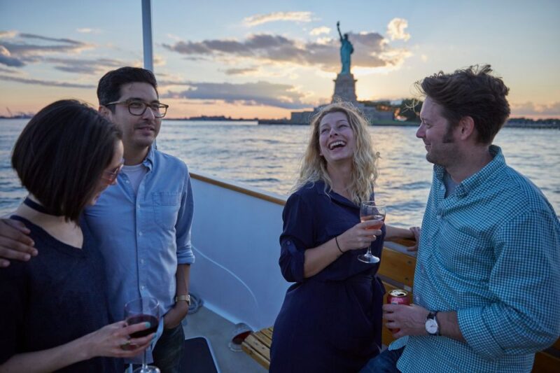 Nyc: Day Cruise on Small Yacht With Statue of Liberty Views - Amenities and Inclusions