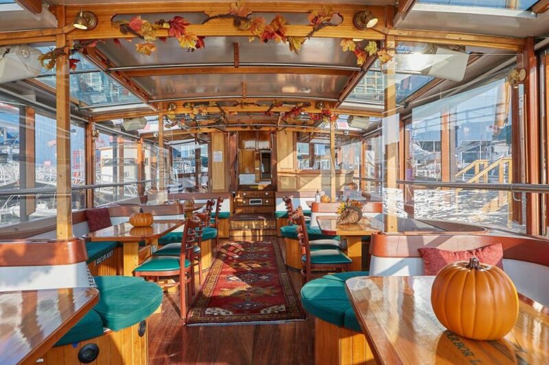 NYC: Evening Jazz Cruise on the Yacht Manhattan - Amenities and Comfort