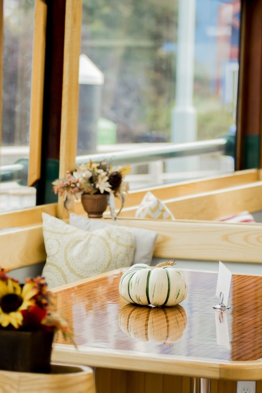NYC: Grand Palisades Fall Foliage Yacht Tour - Experience Highlights