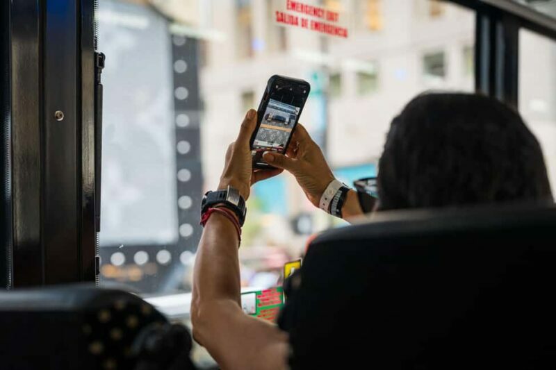 NYC: Half-Day Luxury Bus Tour of Top Highlights - Key Points
