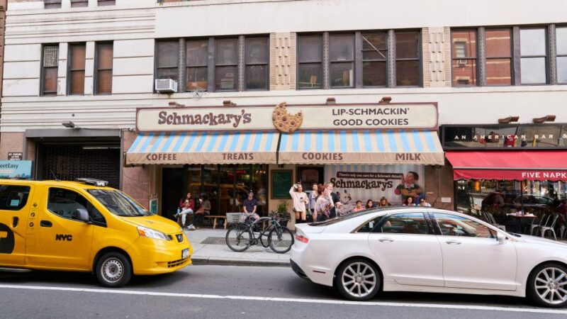 Nyc: Hells Kitchen Dessert Walking Tour With Tastings - Experience Highlights