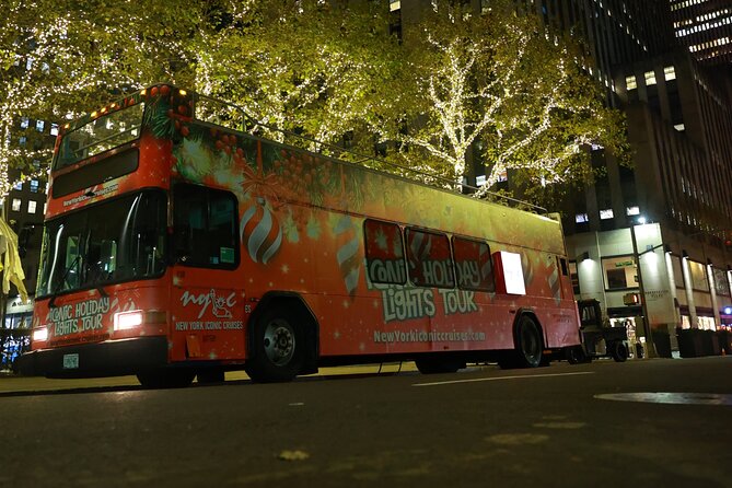 NYC Holiday Lights Christmas Sightseeing Bus Tour With Gifts - Customer Feedback and Ratings
