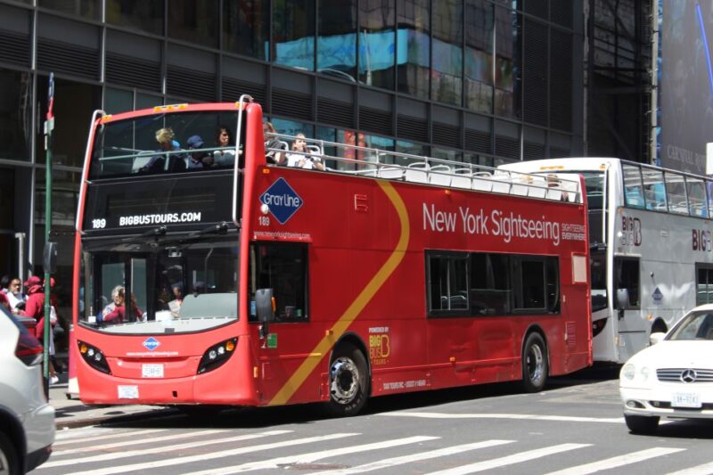Nyc: Hop-On Hop-Off Bus Tour With Boat Cruise - Tour Experience