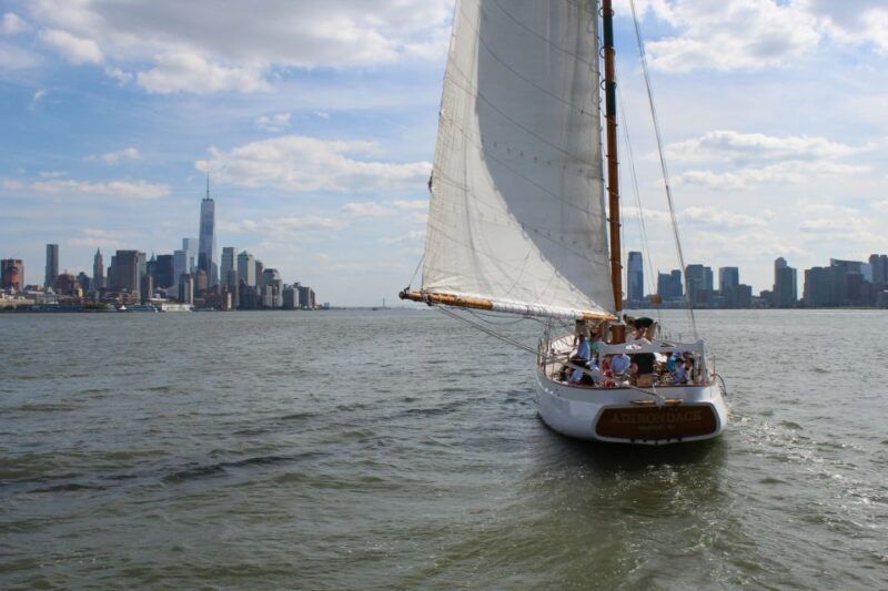 NYC: Hudson River Fall Foliage Sailing Trip - Participant Guidelines