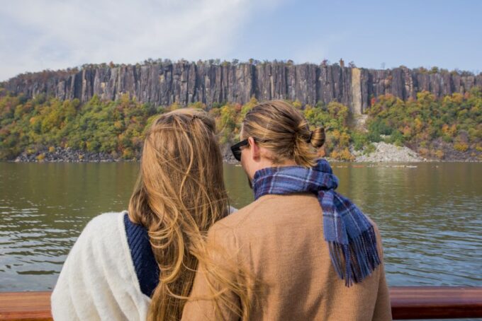 NYC: Hudson River Fall Foliage Sailing Trip - Frequently Asked Questions