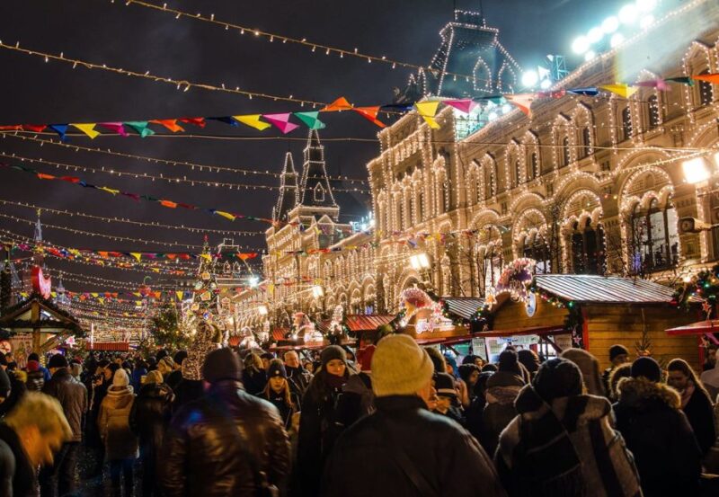 NYC: Magical Christmas Lights Carriage Ride (Up to 4 Adults) - Pricing and Booking