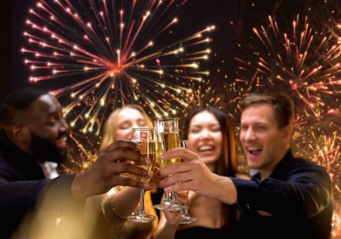 NYC: New Years Eve Buffet Dinner Fireworks Harbor Cruise - Dress Code and Attire