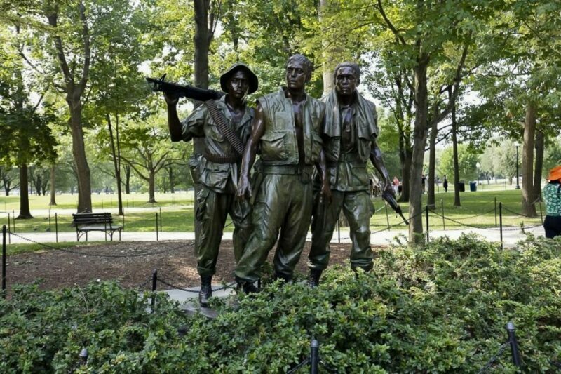 NYC: Philadelphia, Washington DC & Amish Country 2-Day Tour - Key Points