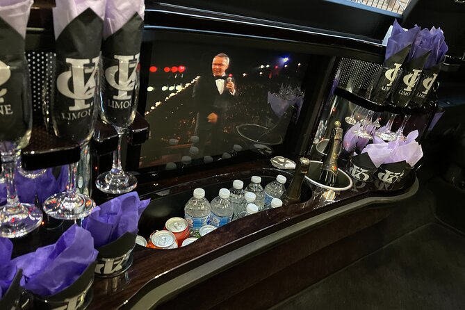NYC Private Tour With Tour Guide-Stretch Limo, SUV Or Luxury Van - Pickup and Drop-off Locations