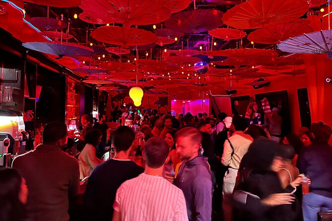 NYC Pub Crawl With Rooftop Clubbing Experience - Pricing and Cancellation Policy