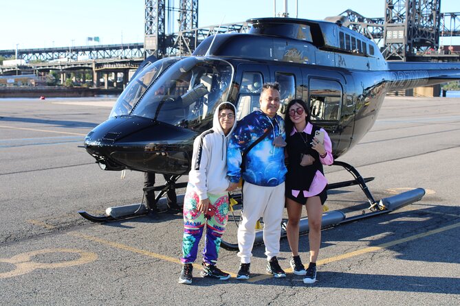 NYC Skyline Helicopter Tour From Kearny, NJ - Weight and Passenger Capacity
