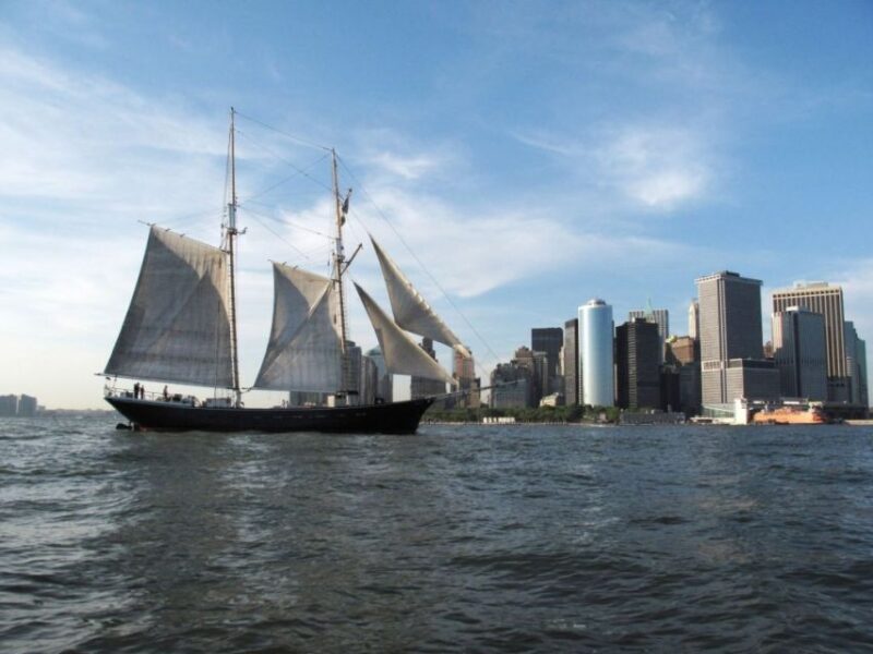Nyc: Statue of Liberty Day Sail With Onboard Bar - Shearwater Schooner