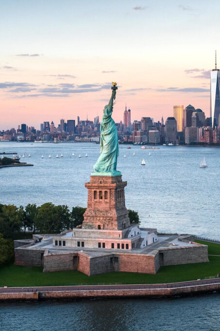 NYC: Statue of Liberty Sailing Trip & Manhattan Walking Tour - Exploring Vibrant Neighborhoods
