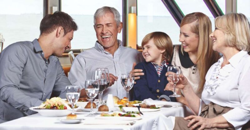 NYC: Thanksgiving Buffet Harbor Cruise - Dining Experience