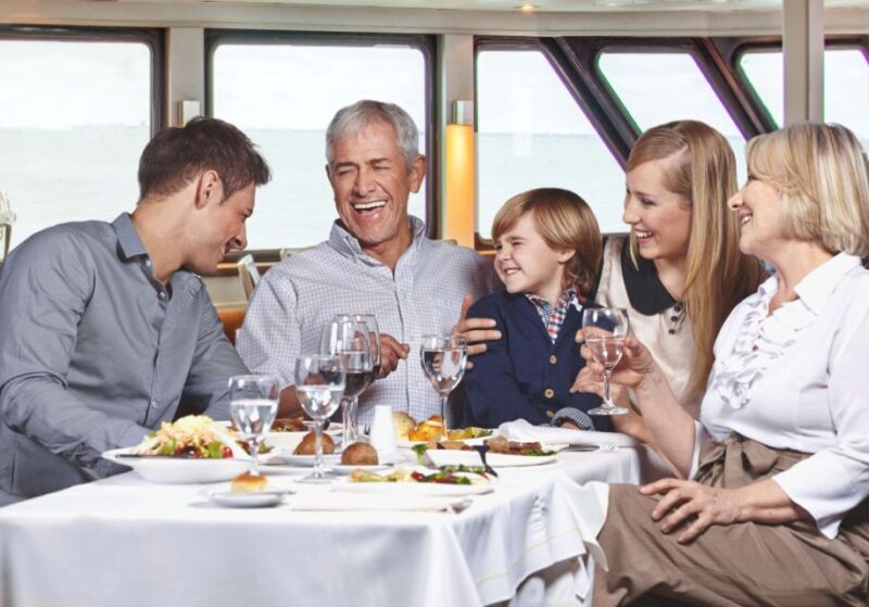 NYC: Thanksgiving Buffet Harbor Cruise - Attire and Seating
