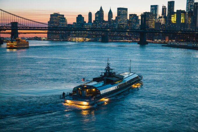 NYC: Thanksgiving Gourmet Lunch or Dinner Harbor Cruise - Menu Details and Allergies